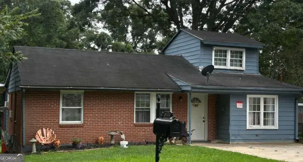 5405 Lee Circle, Forest Park, GA 30297