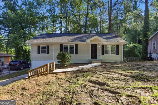 1393 Northwest Drive Nw, Atlanta, GA 30318