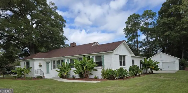 511 W Smith Street, Claxton, GA 30417 - #1