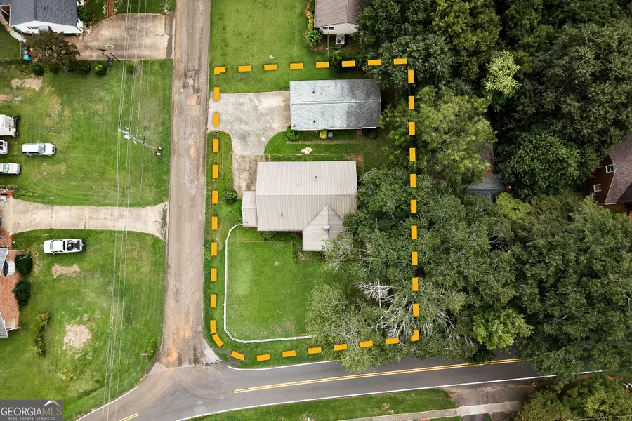 382 Elizabeth Street, Commerce, GA 30529 - #2