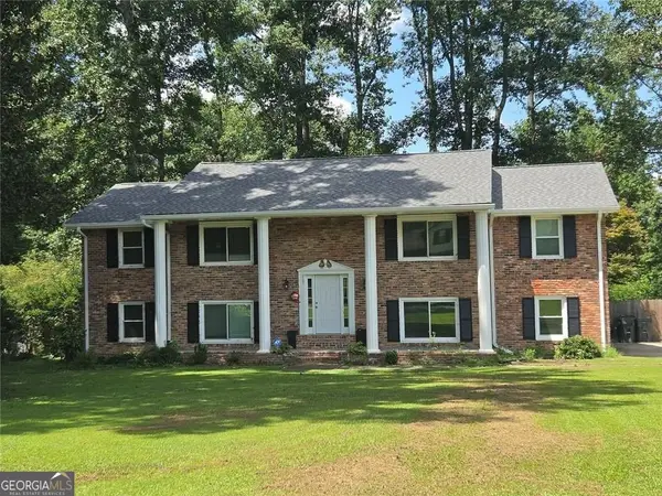 869 April Drive Sw, Conyers, GA 30094