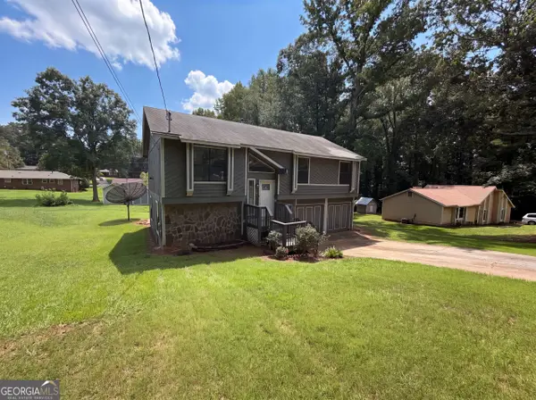 165 Splitwood Lane, Fairburn, GA 30213