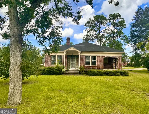 609 Holly Street, Waycross, GA 31501