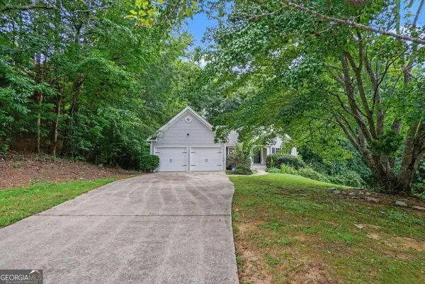 245 London Lane, Hiram, GA 30141