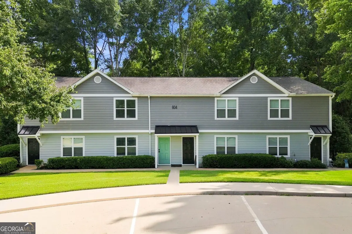 604 Ivey Court #B, Woodstock, GA 30188 - #1