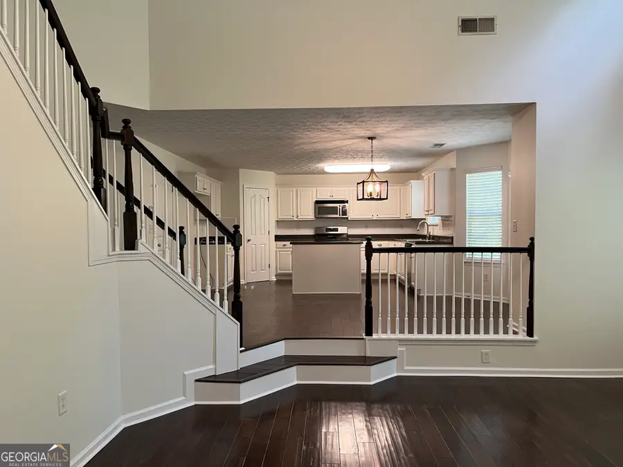 10 New York Avenue, Sharpsburg, GA 30277 - #3