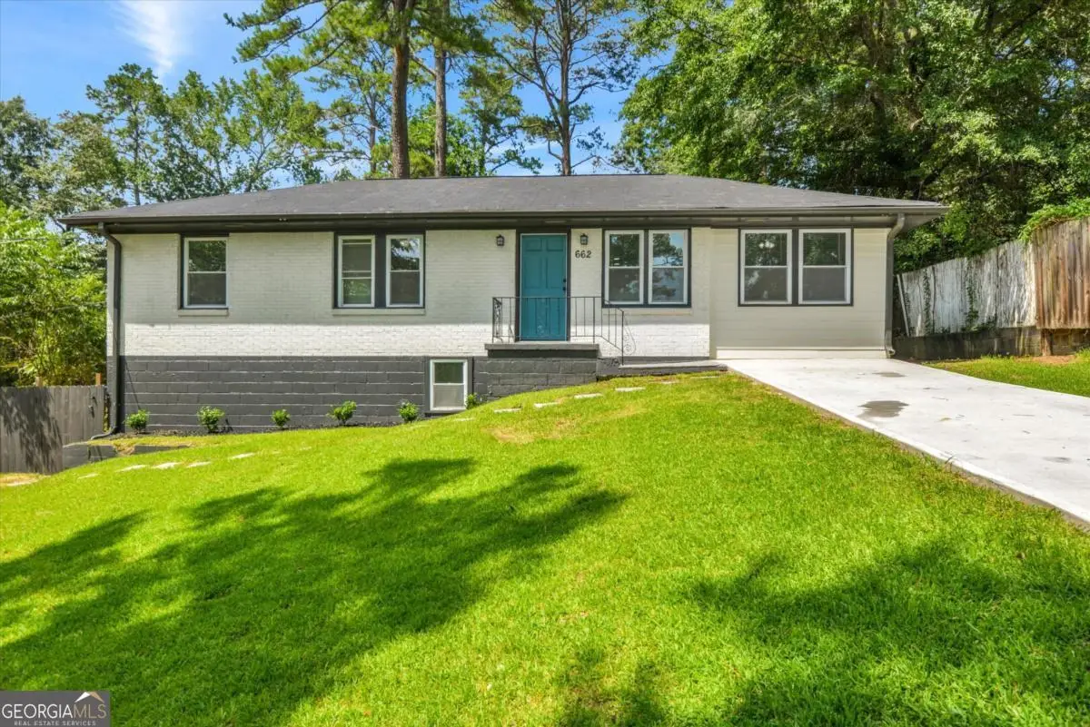 662 Melrose Drive, Forest Park, GA 30297 - #1