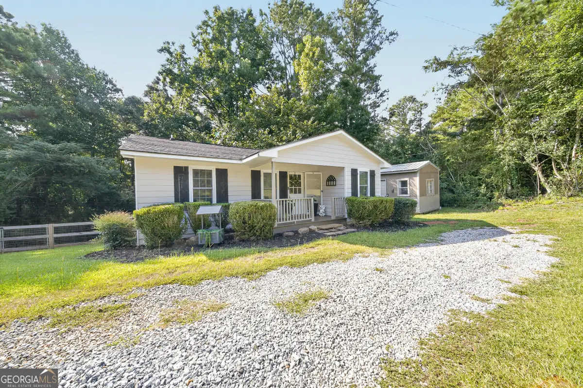 3914 Pine Lake Road, West Point, GA 31833 - #1