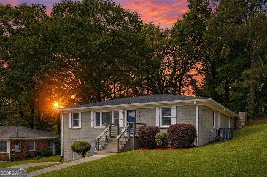 2353 Larchwood Road, Atlanta, GA 30310 - #2