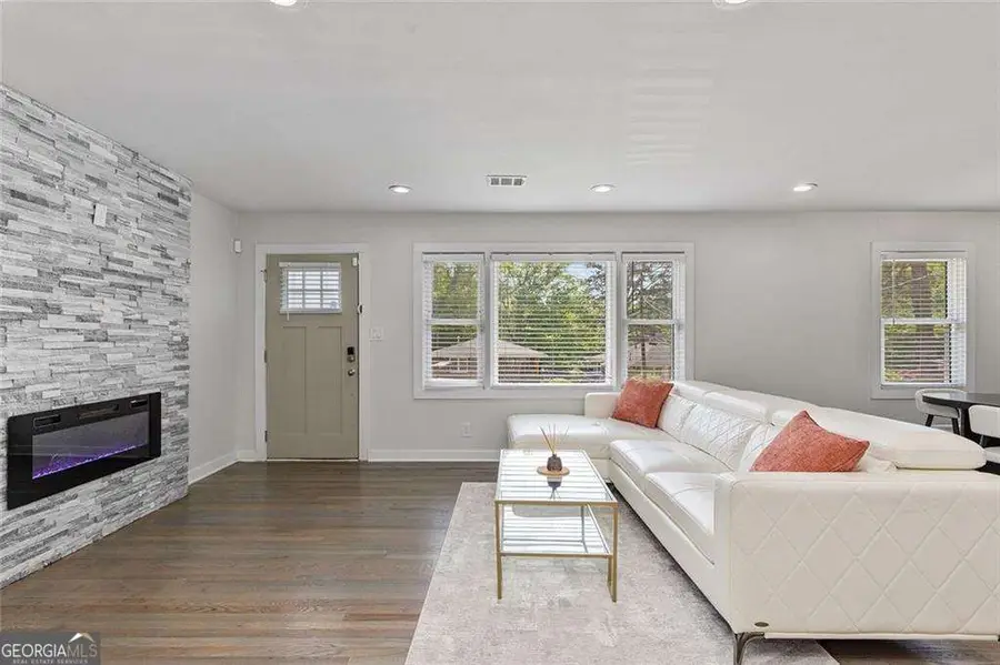 2353 Larchwood Road, Atlanta, GA 30310 - #3