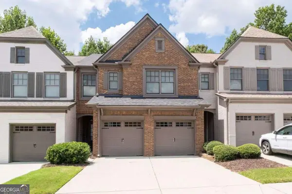 4922 Berkeley Oak Circle, Peachtree Corners, GA 30092