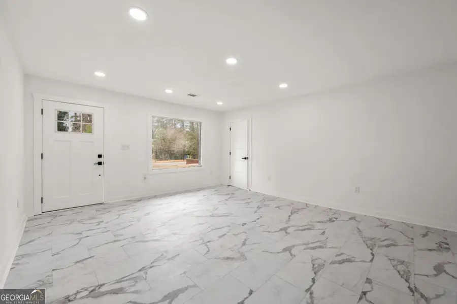 641 Hamilton E Holmes Drive Nw, Atlanta, GA 30318 - #3