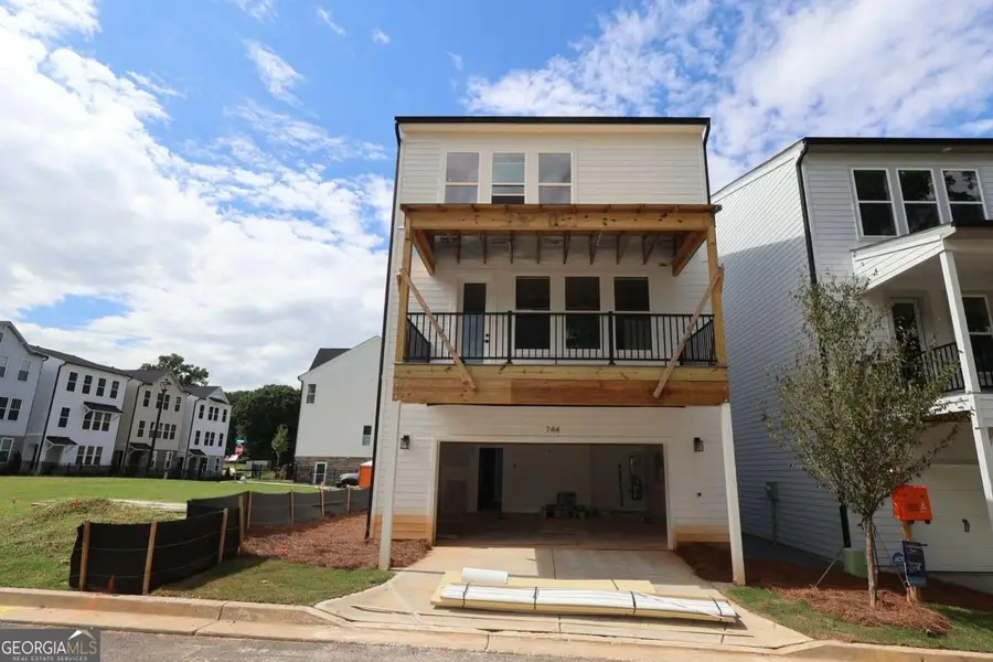 744 Auguste Avenue, Scottdale, GA 30079 - #2