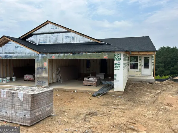 37 Village Drive, Dawsonville, GA 30534