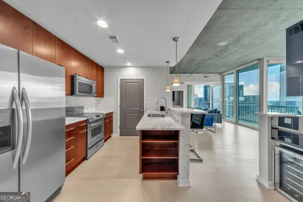3324 Peachtree Road Ne, Atlanta, GA 30326