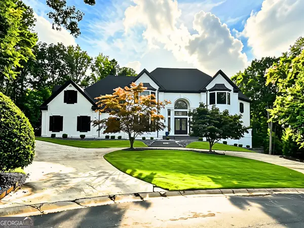 302 Shadow Glen, McDonough, GA 30253