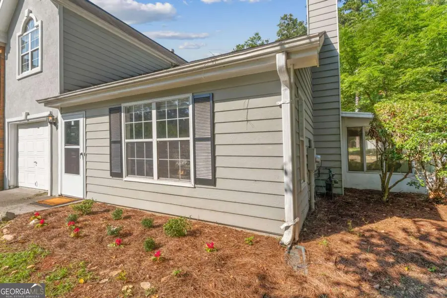 1047 Kennesborough Road Nw, Kennesaw, GA 30144 - #2
