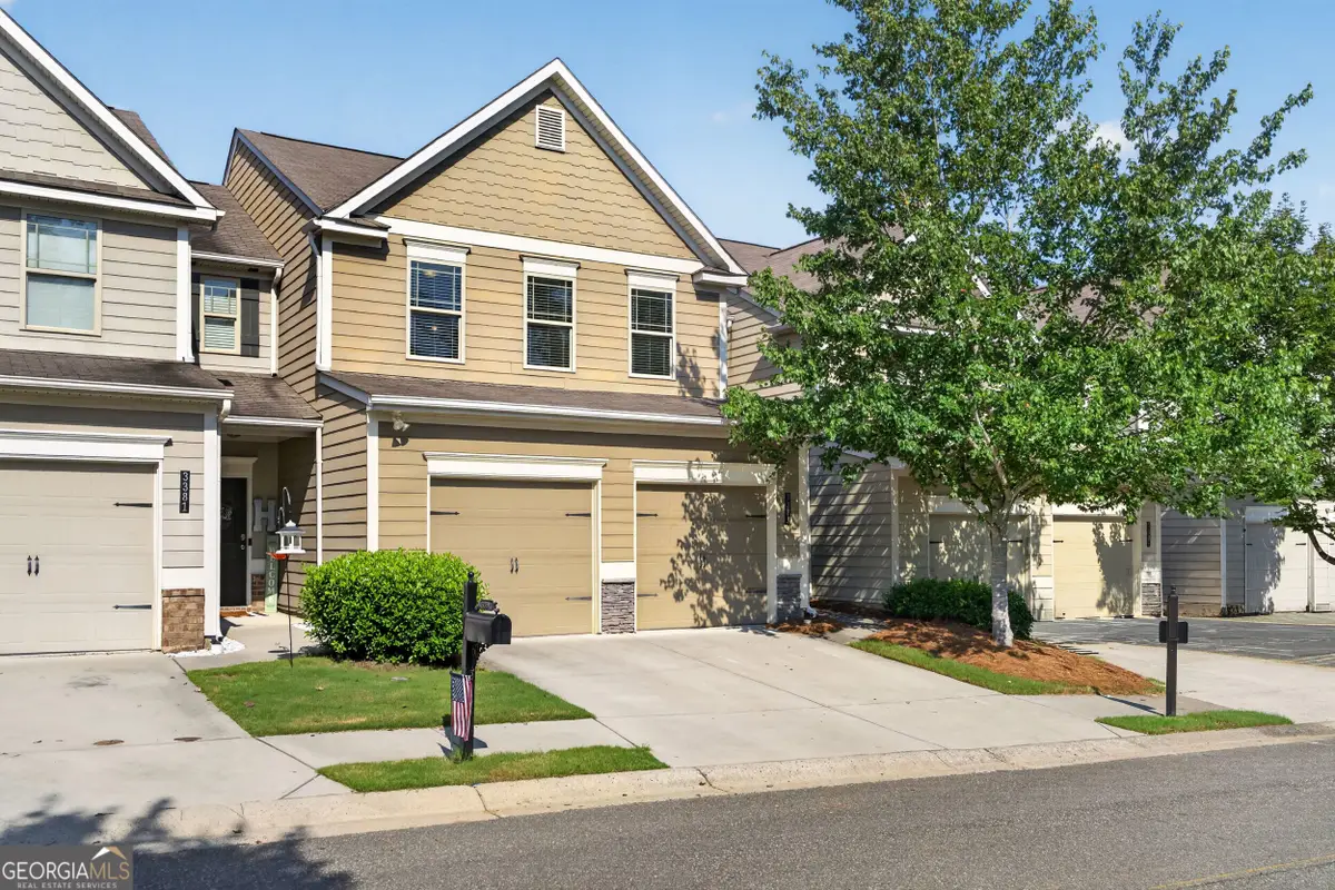 3383 Castleberry Village Circle #150, Cumming, GA 30040 - #1
