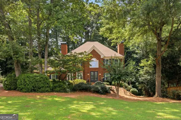 1890 Lakehurst Court Se, Smyrna, GA 30080