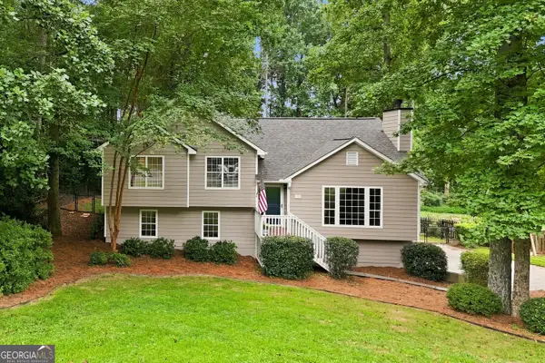 13 Finch Court Se, Acworth, GA 30102