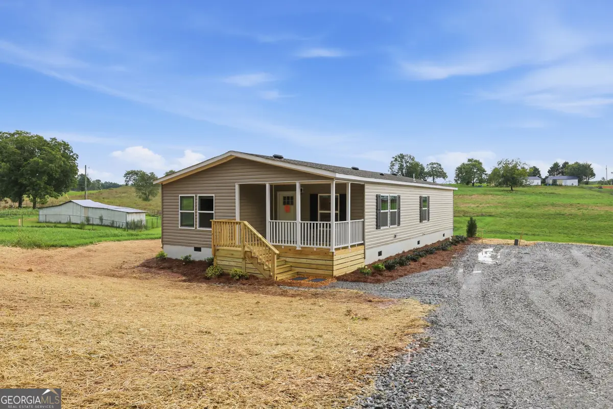 915 Smith Loop Road, Demorest, GA 30535 - #1