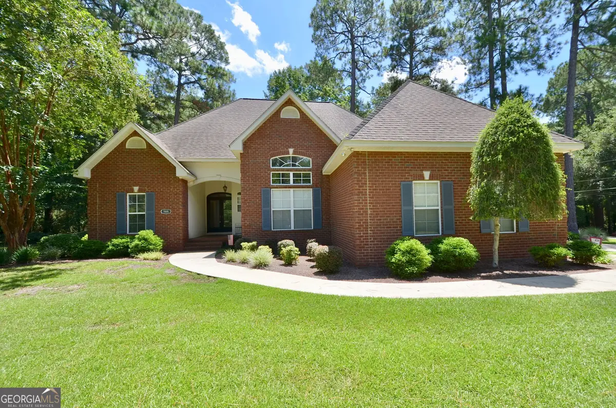 989 Wood Valley Drive, Eastman, GA 31023 - #1