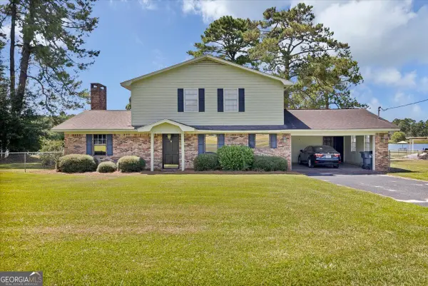 443 Lakeshore Road, Pelham, GA 31779
