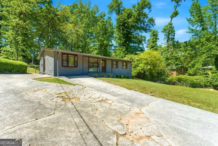 2725 Shoreland Drive Sw, Atlanta, GA 30331 - #3
