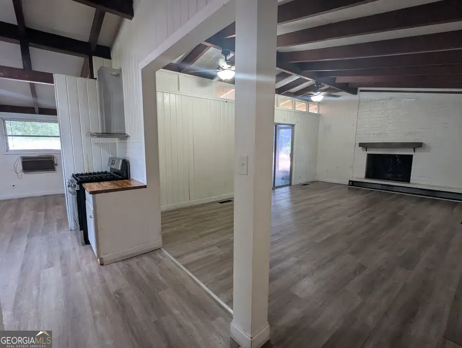 2021 Whispering Pines Road, Albany, GA 31707 - #2