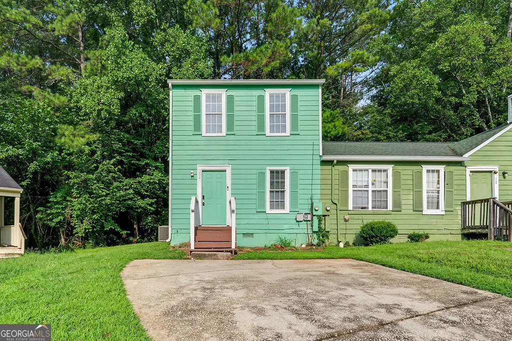 2041 Charter Manor, Lithonia, GA 30058 - #1