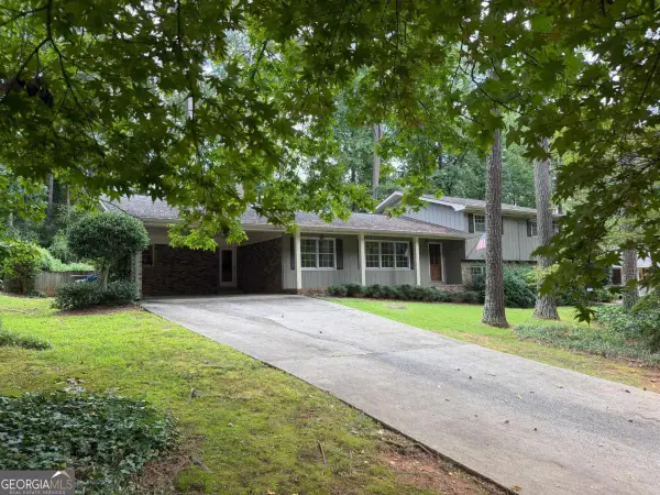 3887 Menlo Drive, Atlanta, GA 30340