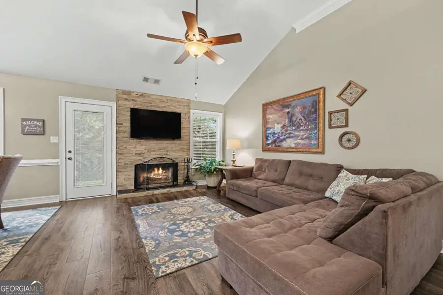 2038 Wildcat Cliffs Lane, Lawrenceville, GA 30043 - #2