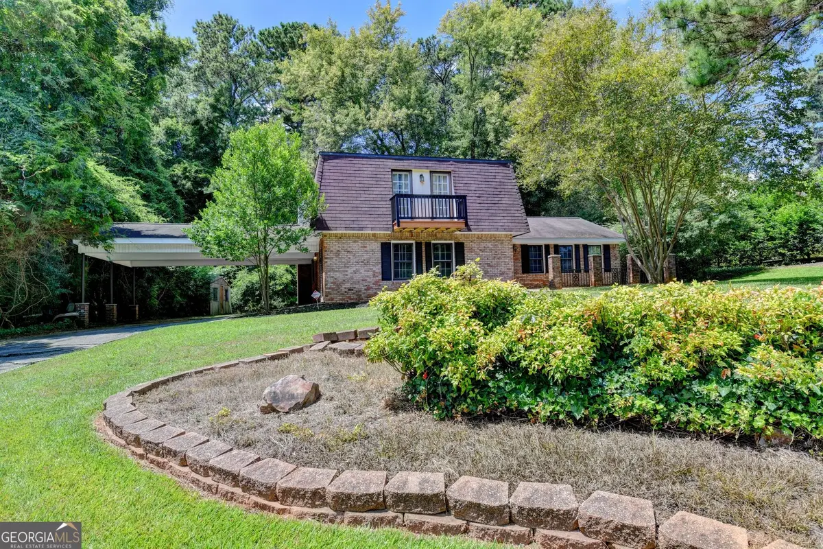 567 Planters Row Sw, Lilburn, GA 30047 - #1