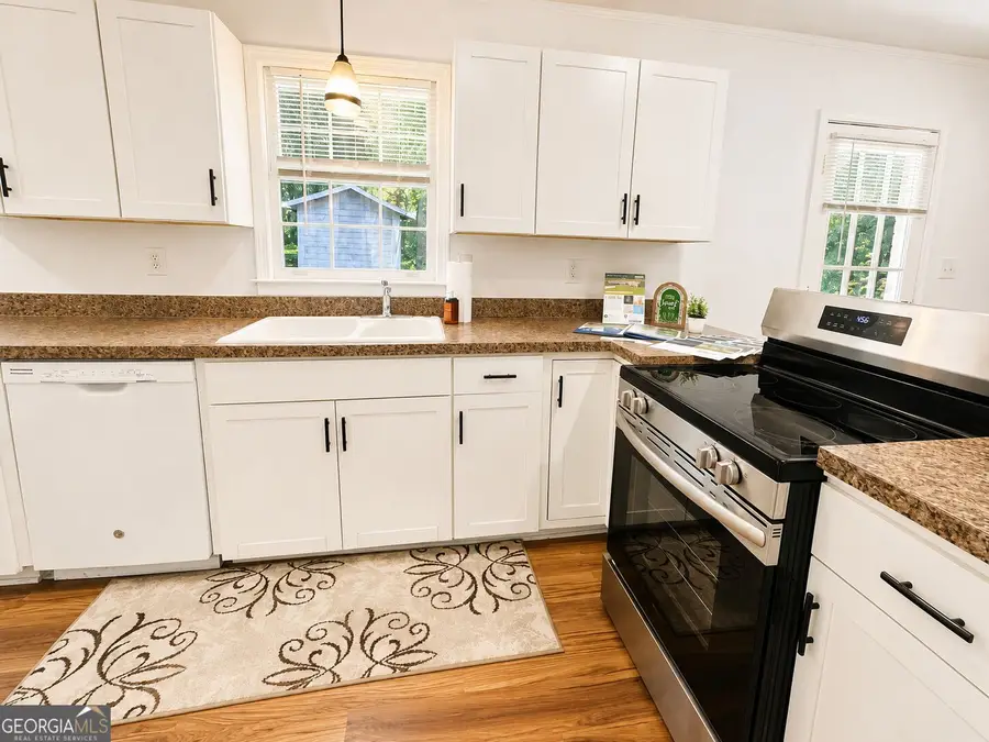886 Oakhill Court, Stone Mountain, GA 30078 - #3