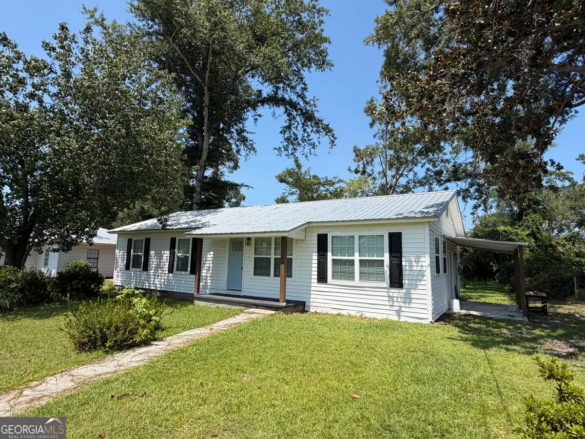 10 Grove Street, Hazlehurst, GA 31539 - #1