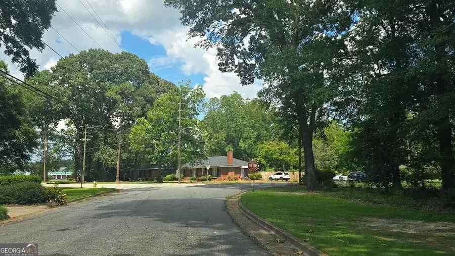 205 Wildwood Circle, Americus, GA 31709 - #3
