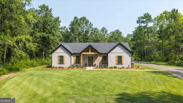 252 Rum Creek Pass, Juliette, GA 31046
