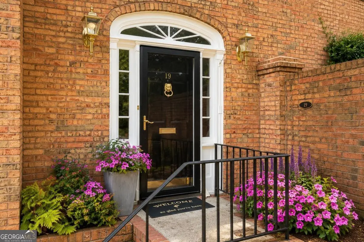 19 Lullwater Place Ne #19, Atlanta, GA 30307 - #1