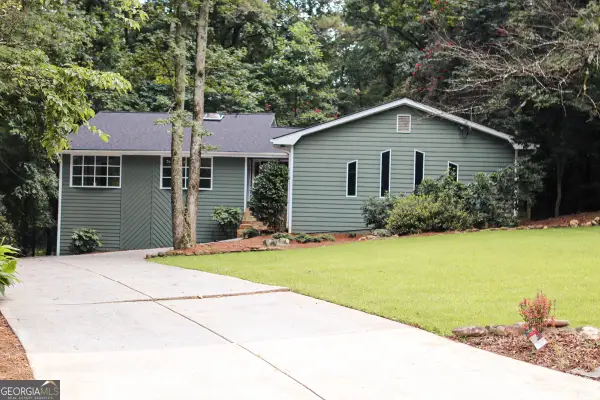 3882 Centre Court, Peachtree Corners, GA 30092