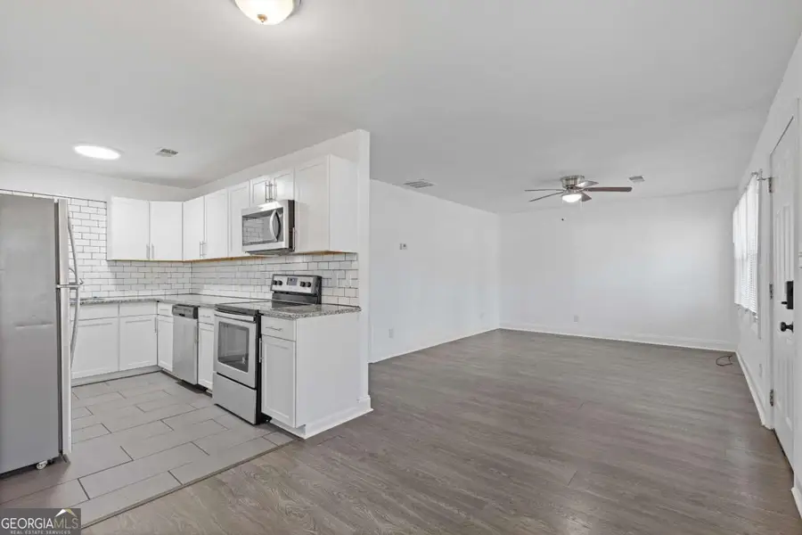 433 W Lake Avenue Nw, Atlanta, GA 30318 - #3