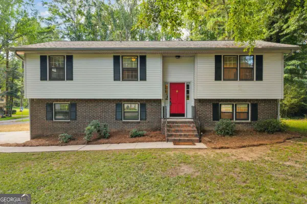 6193 Pine Lane, Douglasville, GA 30135