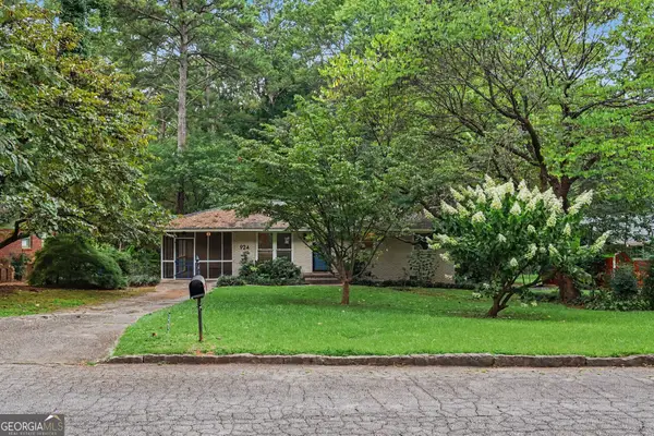 924 Greenbriar Place, Decatur, GA 30033