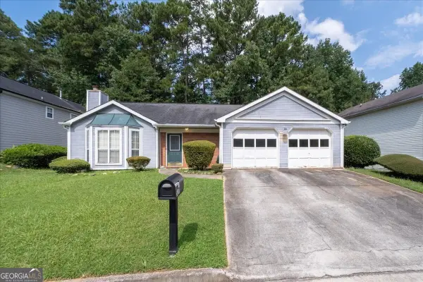 511 Barclay Court, Stone Mountain, GA 30083