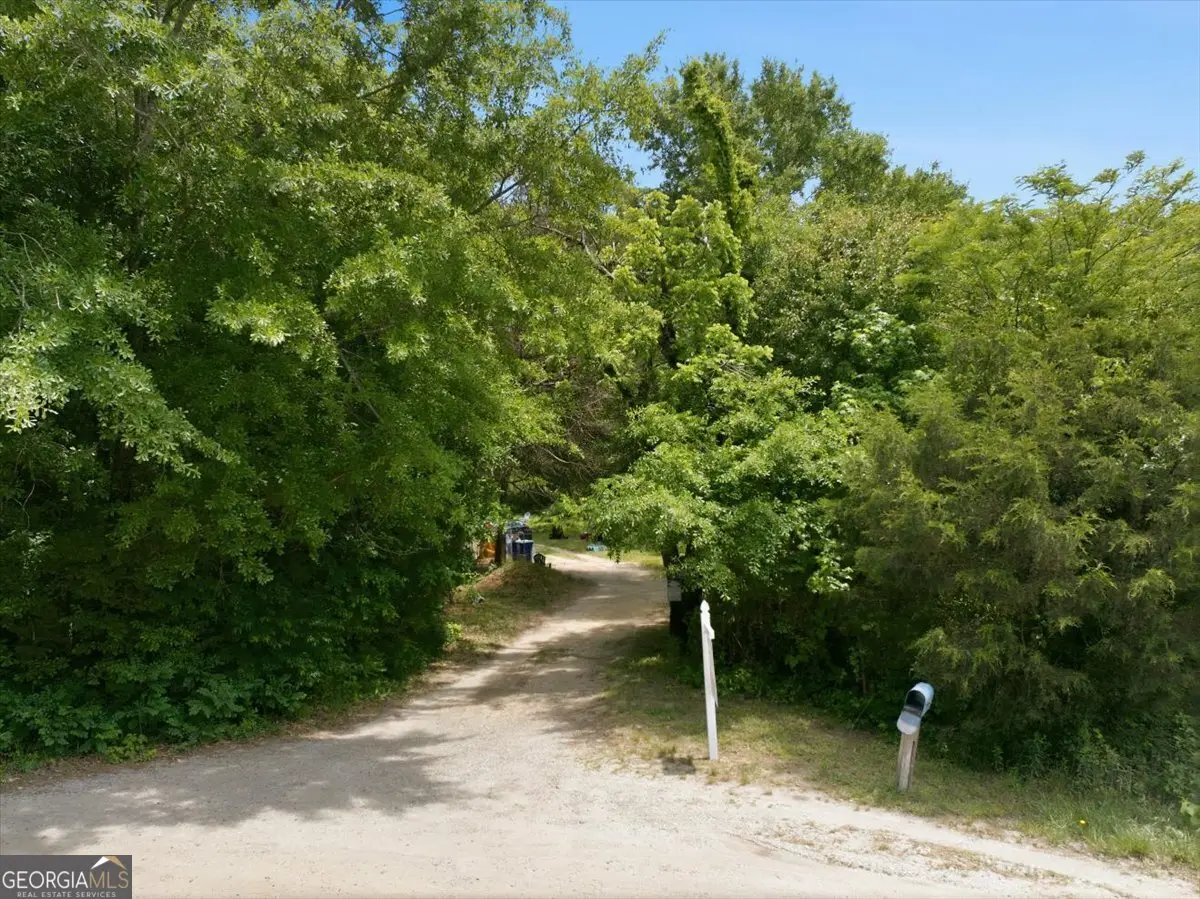 6105 Northcutt Road, Fairburn, GA 30213 - #1