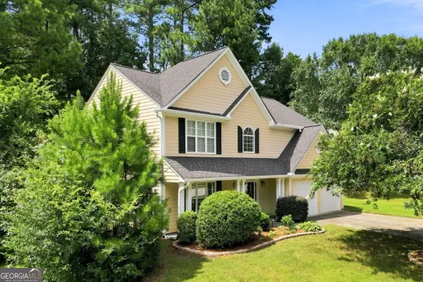 1593 Woodmore Drive Sw, Marietta, GA 30008