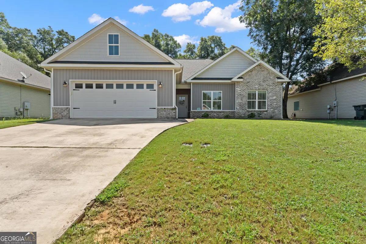 204 Dennard Drive, Perry, GA 31069 - #1