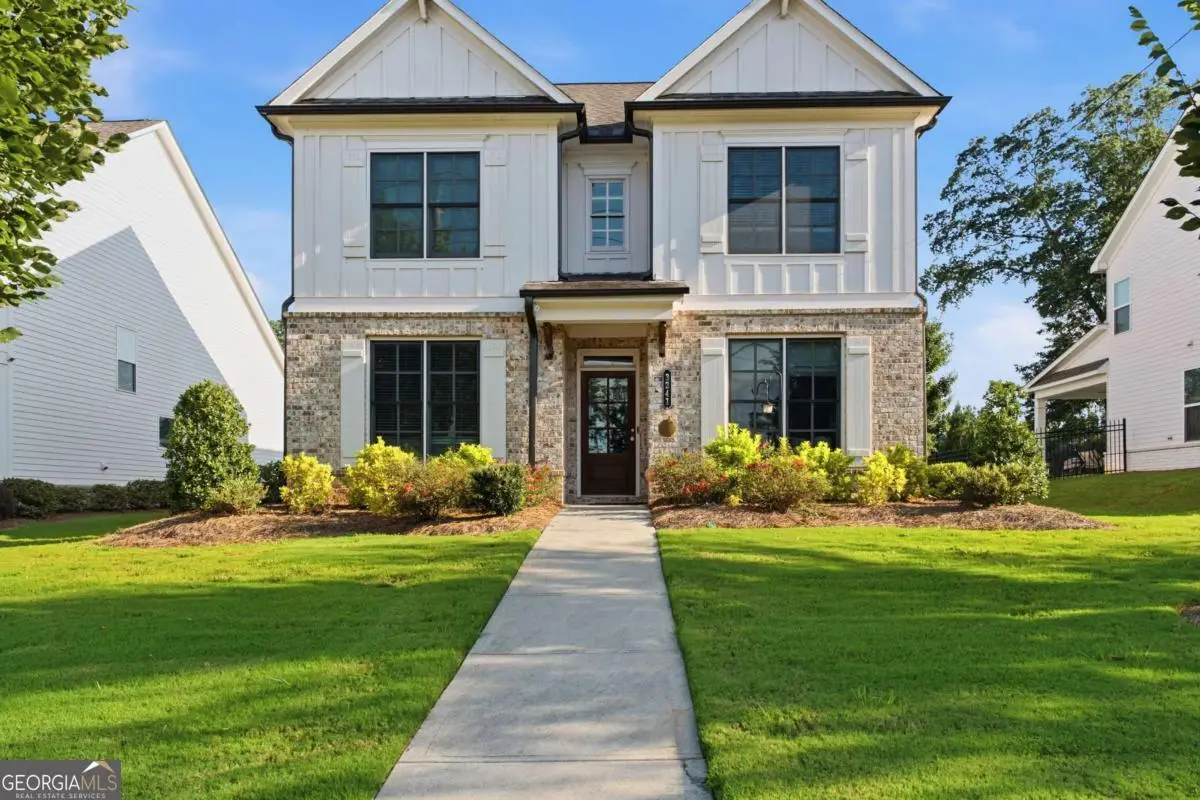 3241 Rockbridge Road, Avondale Estates, GA 30002 - #1
