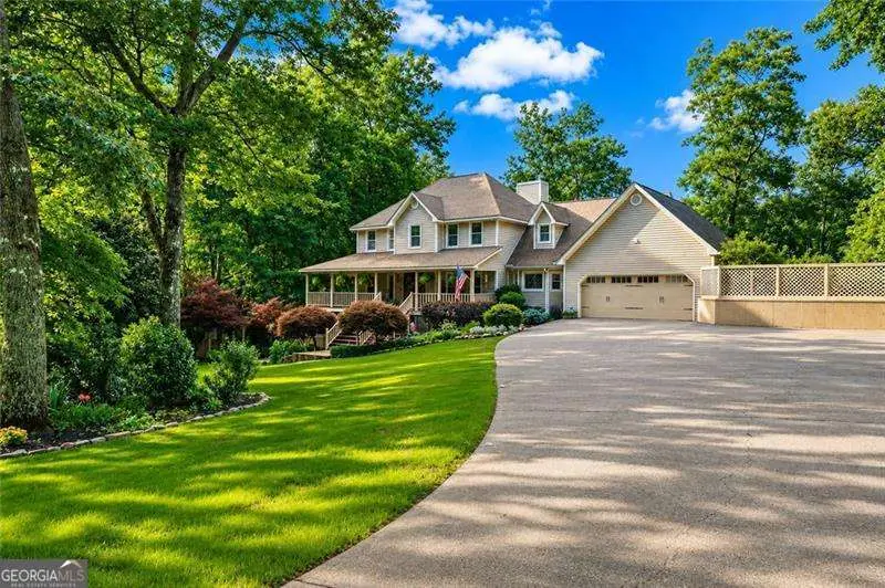 31 Fawn Lake Trail Ne, White, GA 30184 - #1