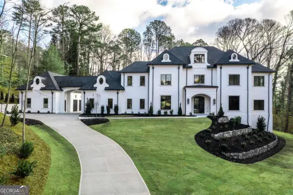 5211 Powers Ferry Road, Sandy Springs, GA 30327