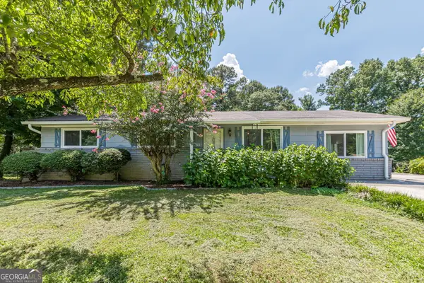 877 King Drive Se, Conyers, GA 30094